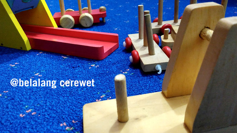 Mainan kayu bisa jadi selingan