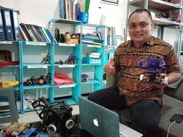 hendro robotika astra